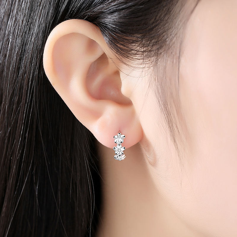 NEHZY 925 silver needle new women&#39;s fashion high quality jewelry crystal zircon flower type three five-leaf flower earrings