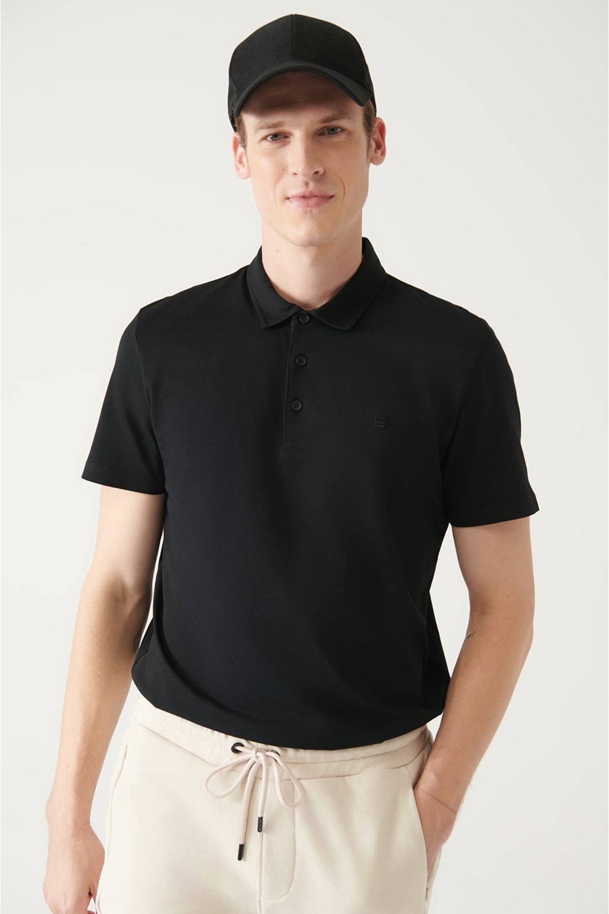 Black Curved Neck 100 %Cotton Regular Fit Polo Yaka T-shirt E001035