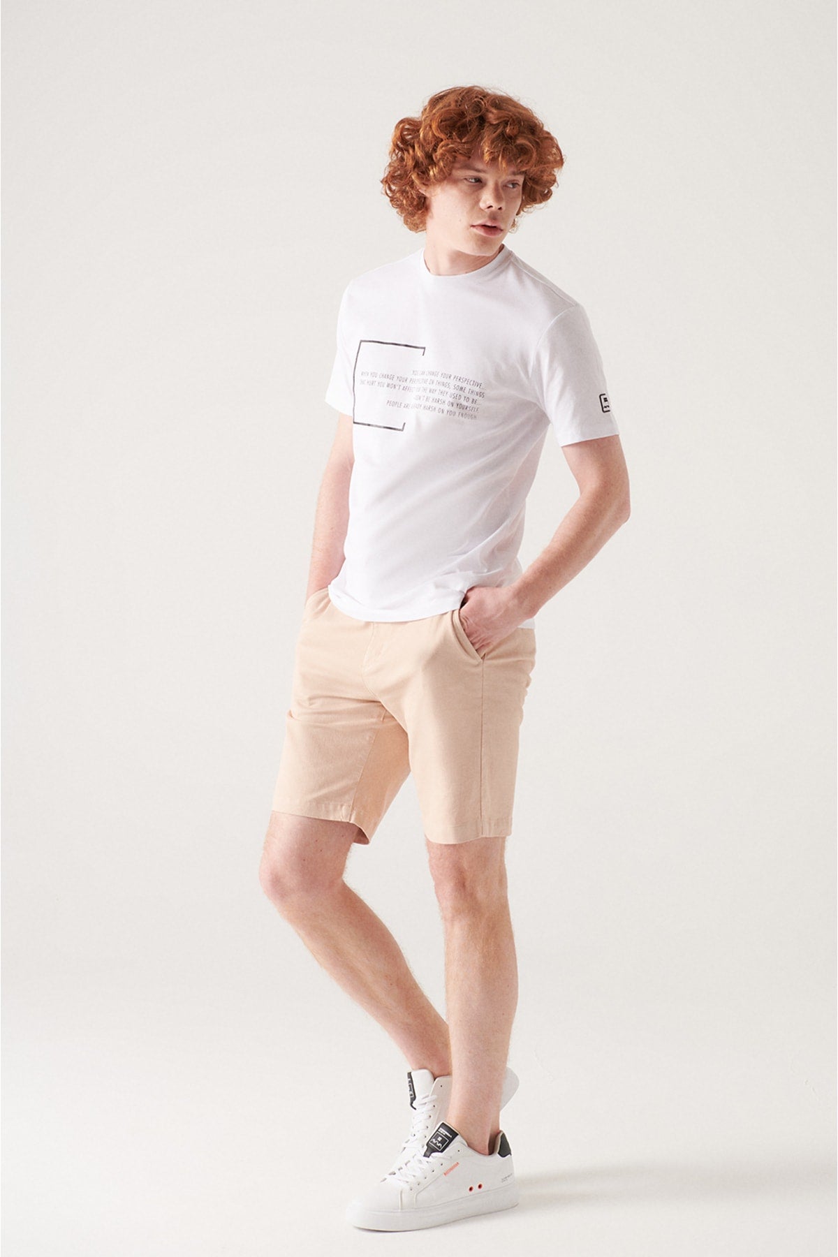 Men's beige textured cotton shorts A21y3610