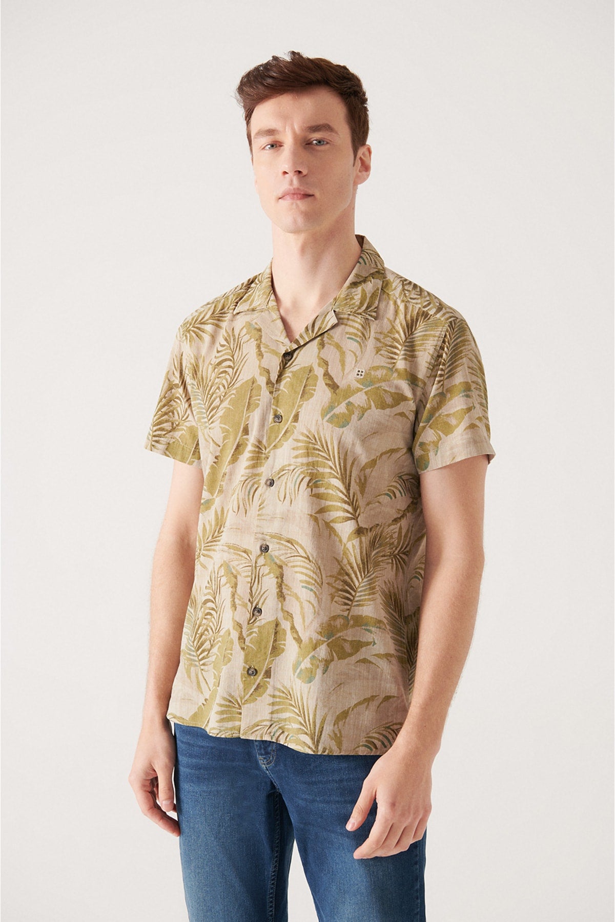 Men's Khaki Tropic Printed Cotton Short Arm Shirt A21y2086