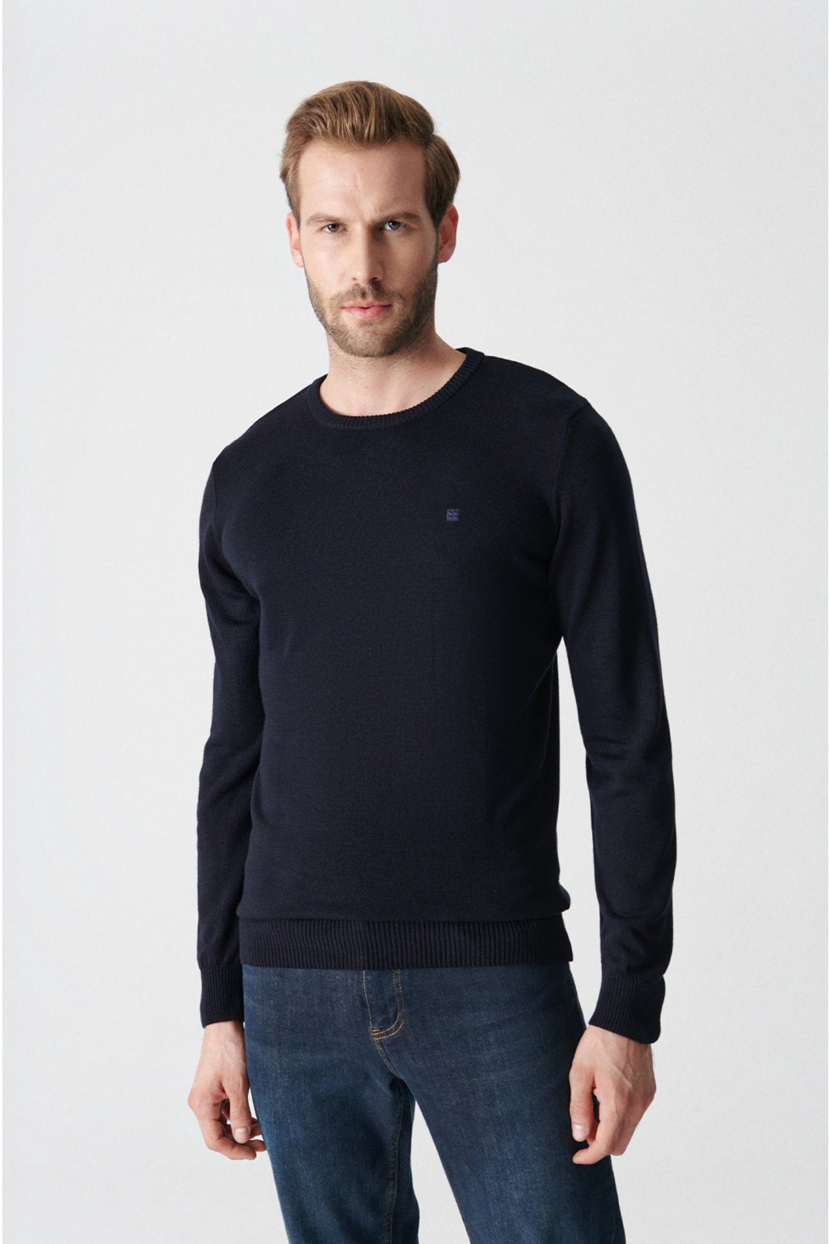 Men's navy blue bicycle collar regular non -hairy fit sweater E005000