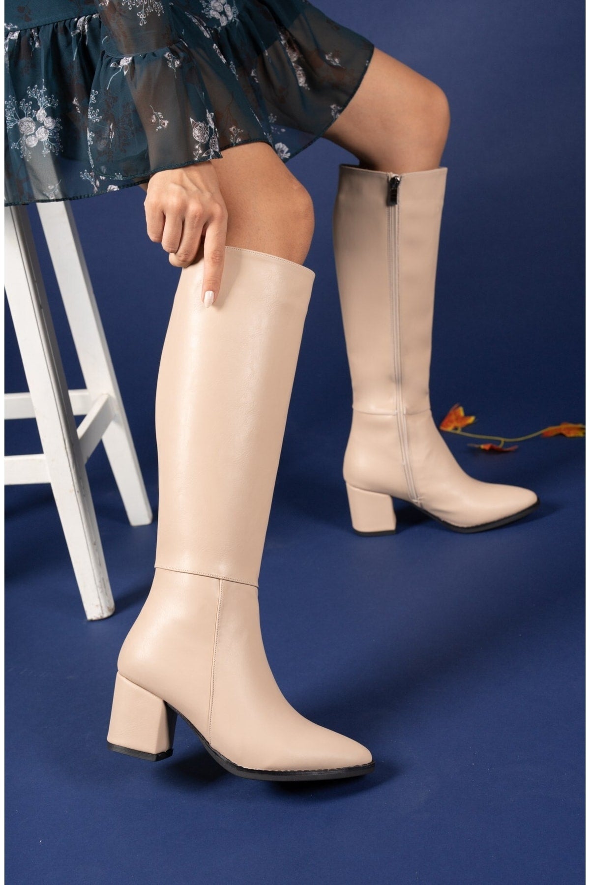 Nude Skin Woman Boots 0012816S