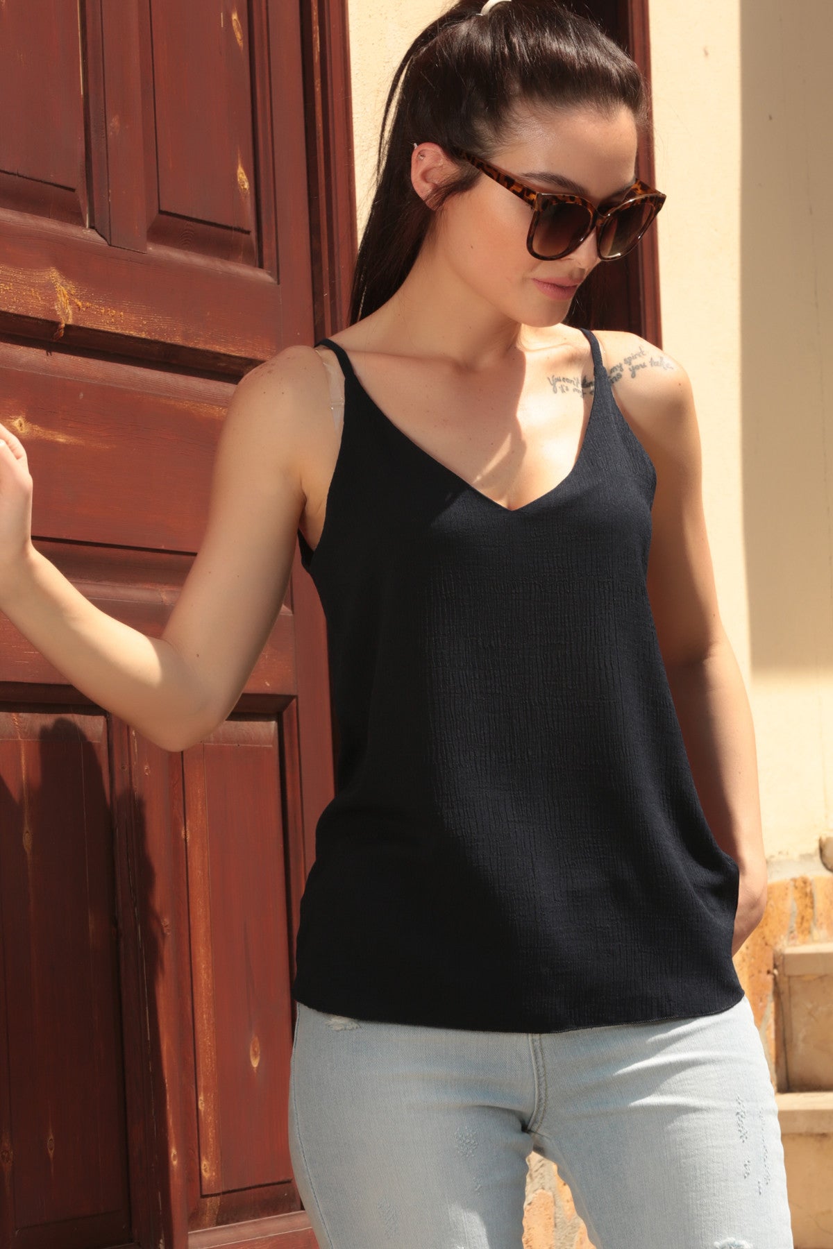 Woman Navy Blouse with Blouse Arm-17y00005