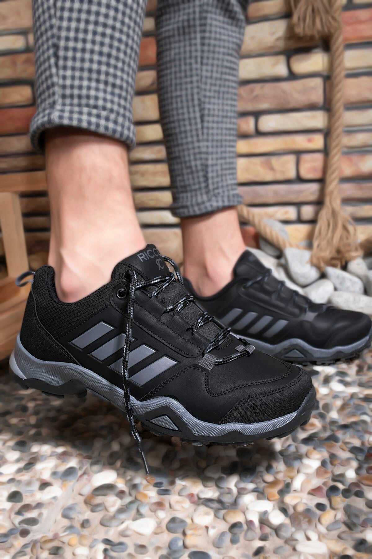 Black smoked men's trekking shoes 0012189