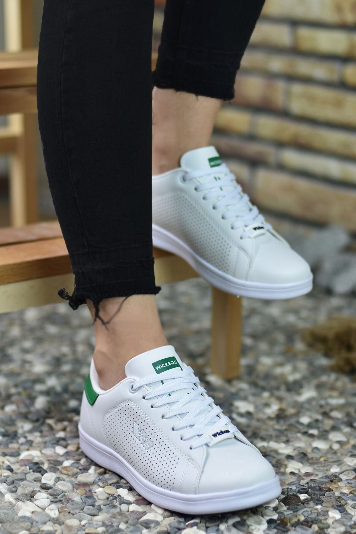 Unisex White Green Sneaker 00122227