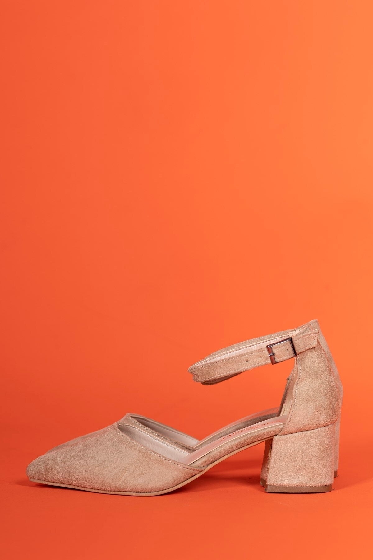Beige suede women heeled shoes 0012380