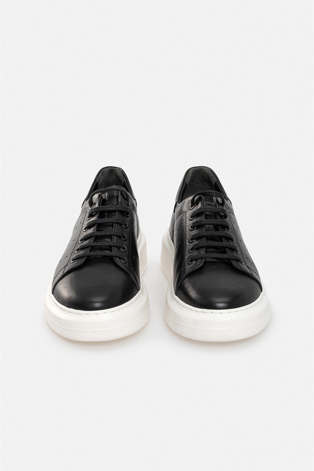 Black 100 %Leather Sneaker Shoes