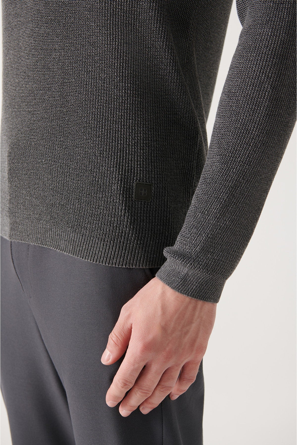 Men's gray bike collar panel detailed Thessaloniki Knitwear sweater A22y5076