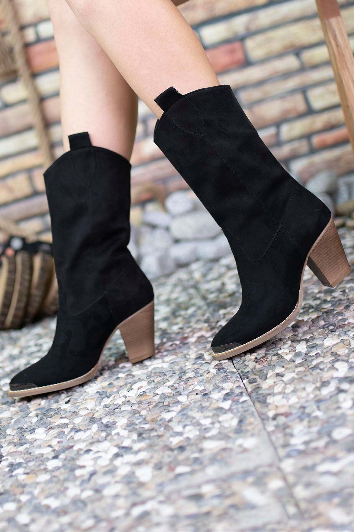 Suede black woman boot 0012301