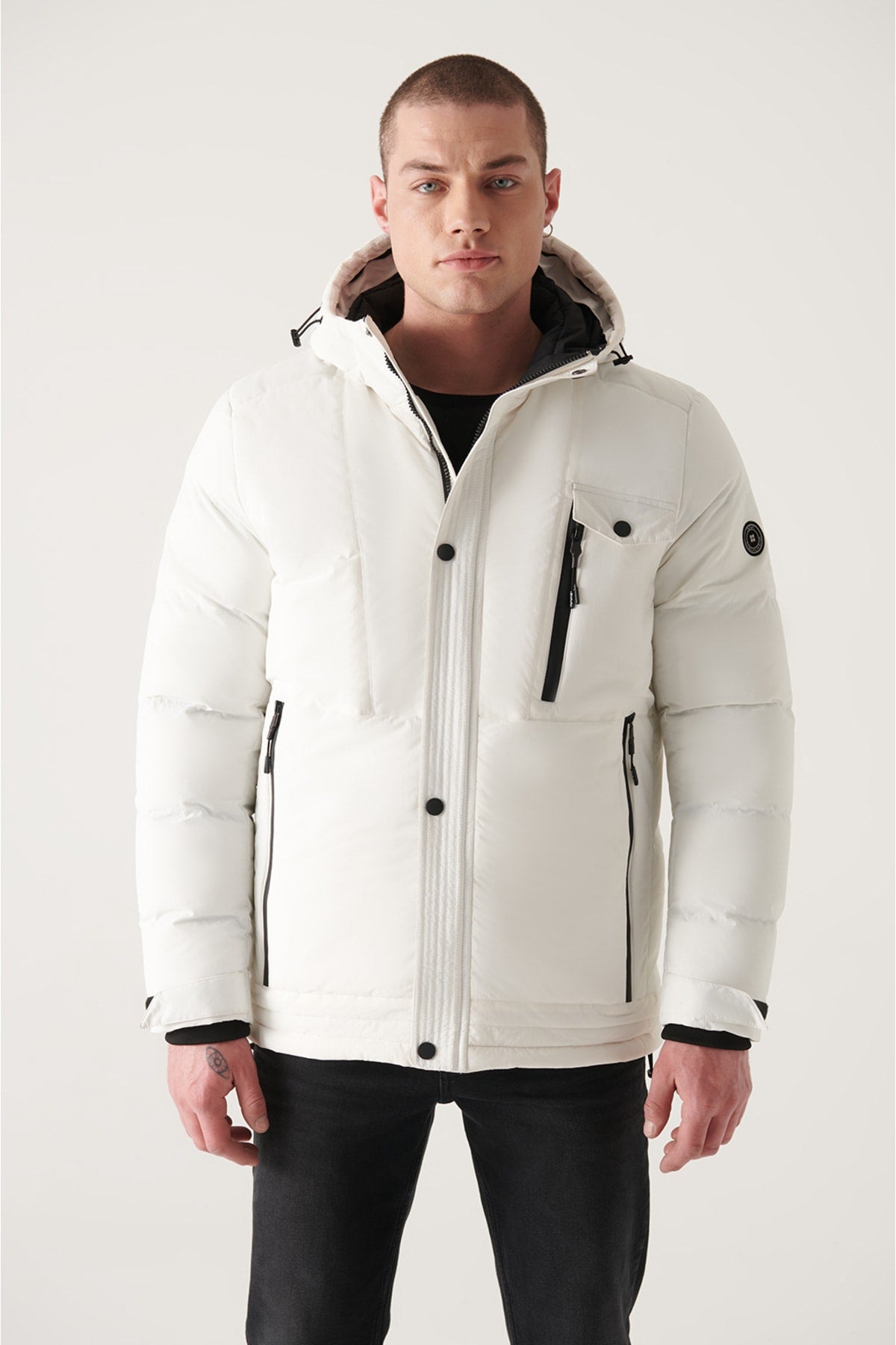 Men's white water repulsive windproofing thermometer swelling coat A22y6006