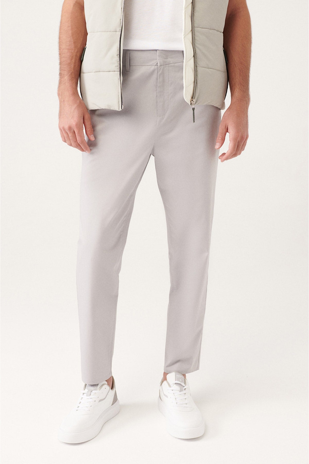Men's Gray Woven Chino Pants A31y3004