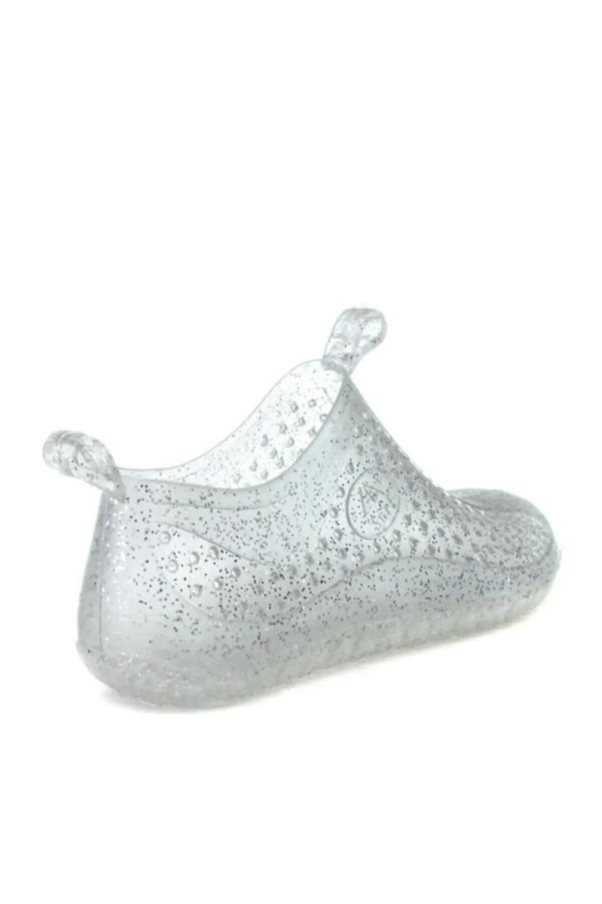 Unisex Transparent Silvery Sea Shoes Casual Stylish Sea Shoes