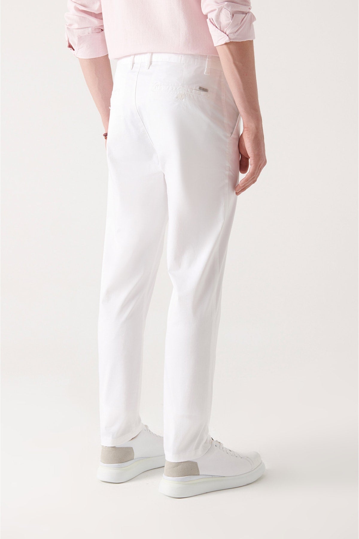 Men's white soft textured waist flexible pants A21y3038