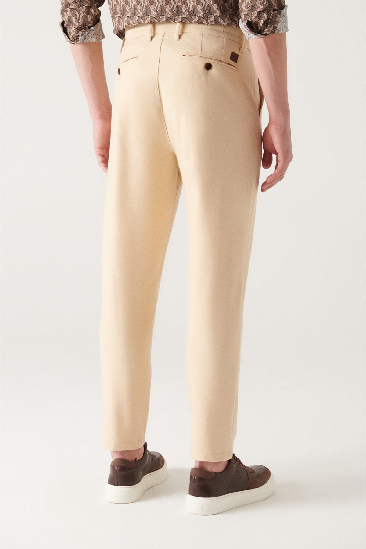 Men's beige soft button W-Leisure Fit Chino Pants A22y3039