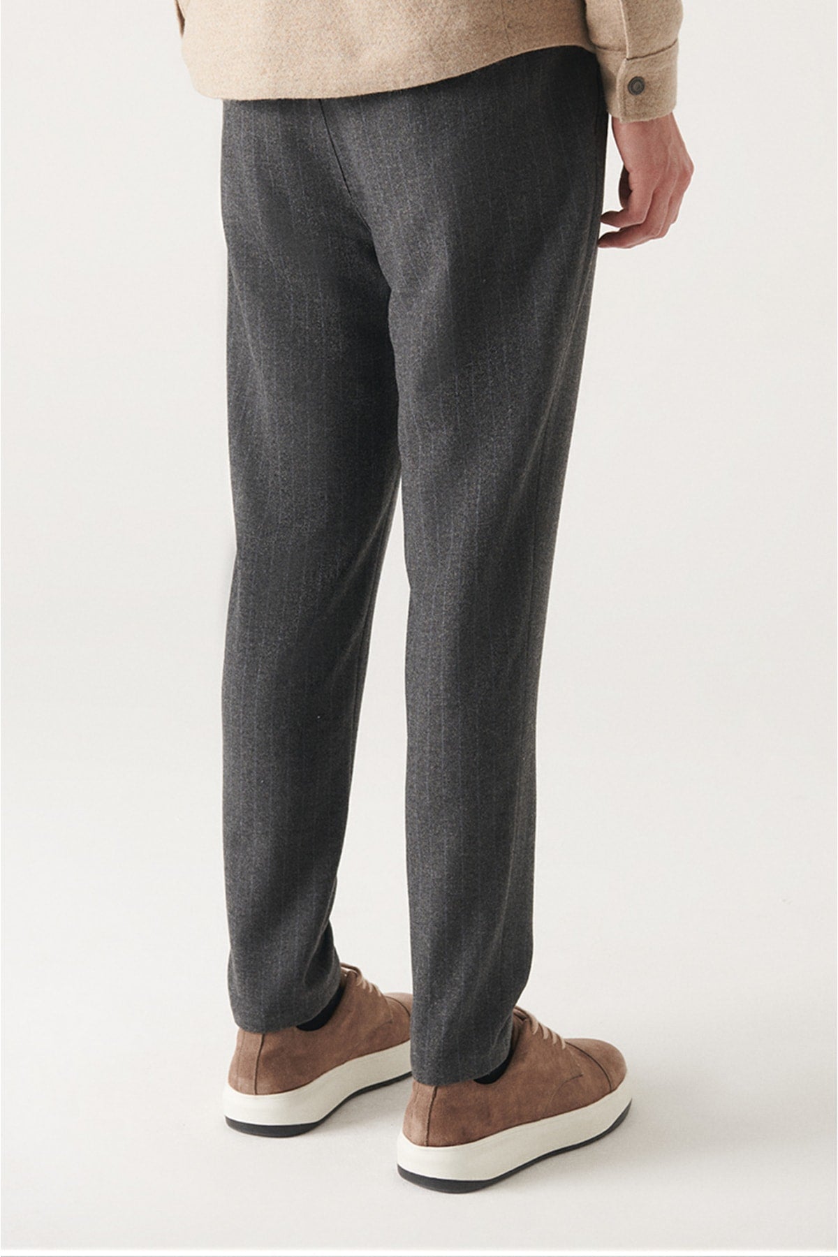 Anthracite woolen pleated striped relaxed fit suit pants