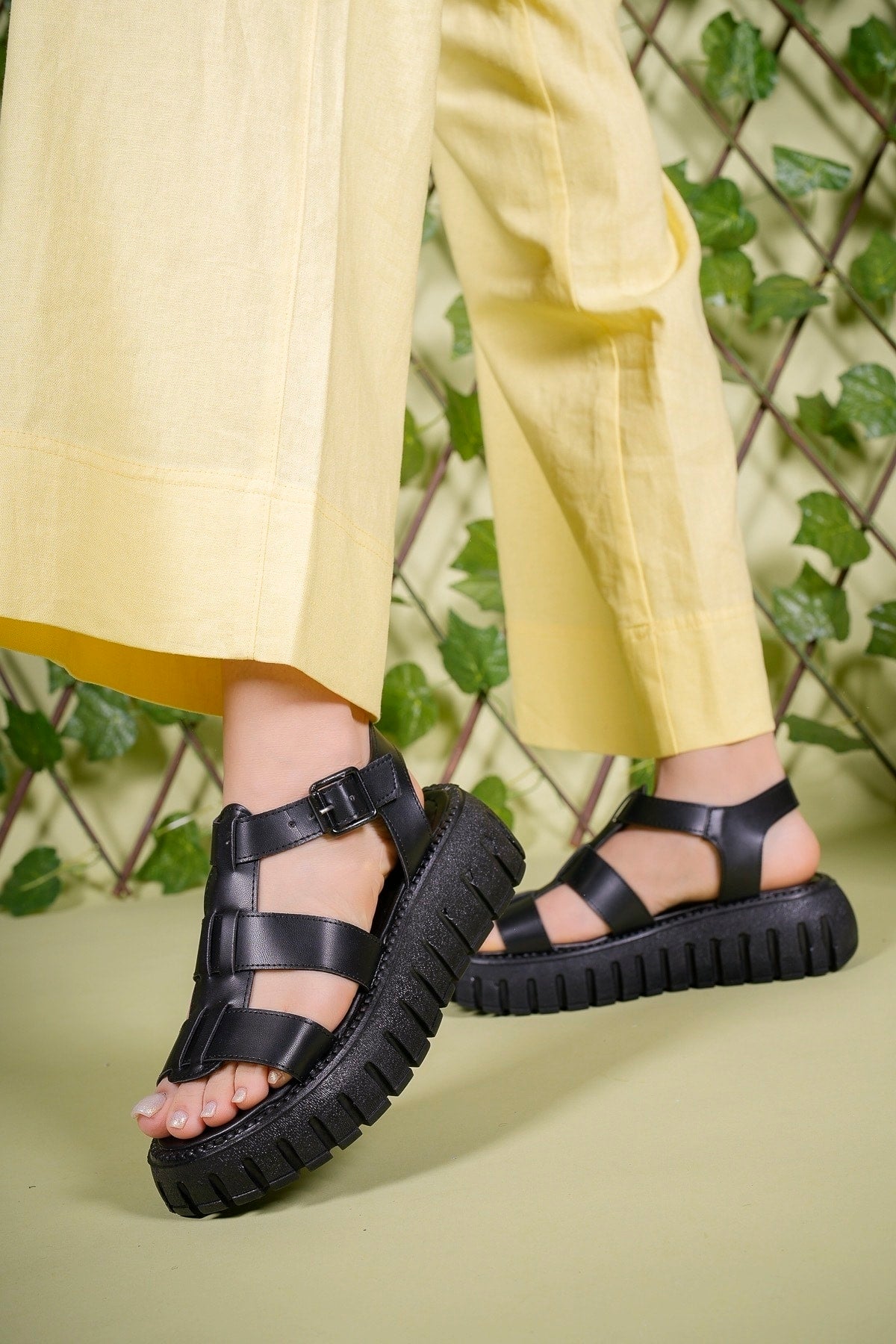 Woman Sandals 0012608 Black