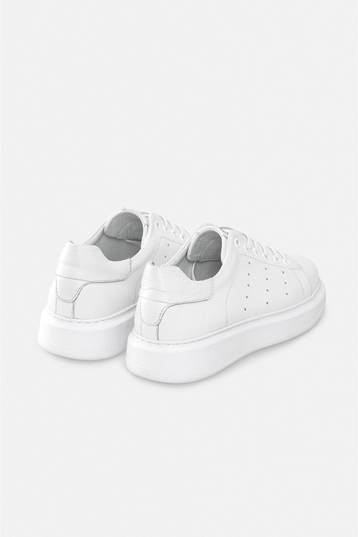 White 100 %Leather Sneaker Shoes