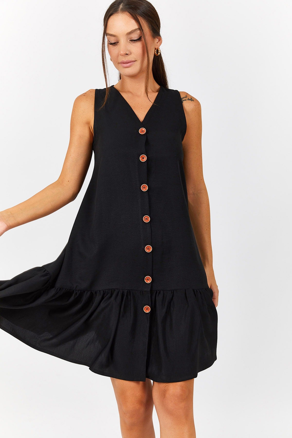 WOMEN'S BLACK SPEP Ruffled front buttoned sleeveless dress ARM-221153