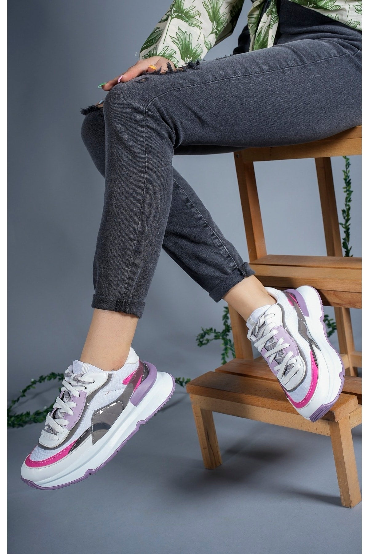 Female Sneaker 0012160 White Fuchsia