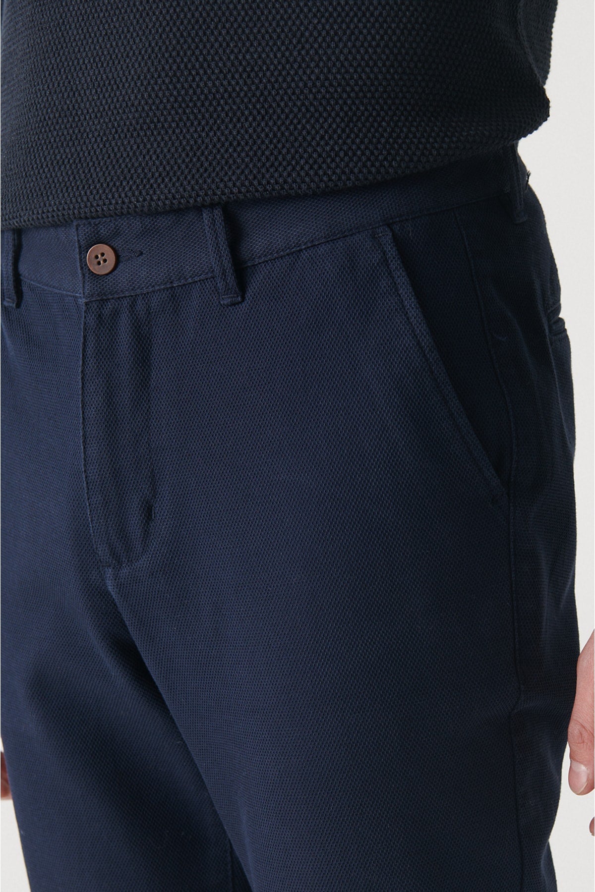 Men's navy blue honeycomb textured cotton slim fit pants a22y3027