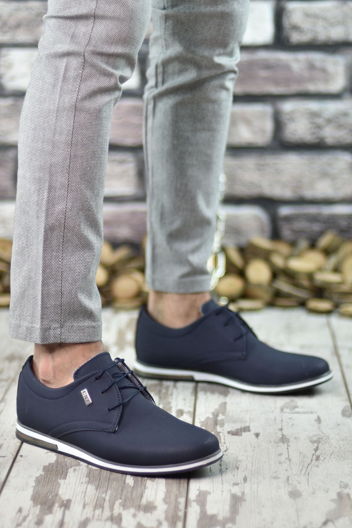 Navy blue white male casual 0012211