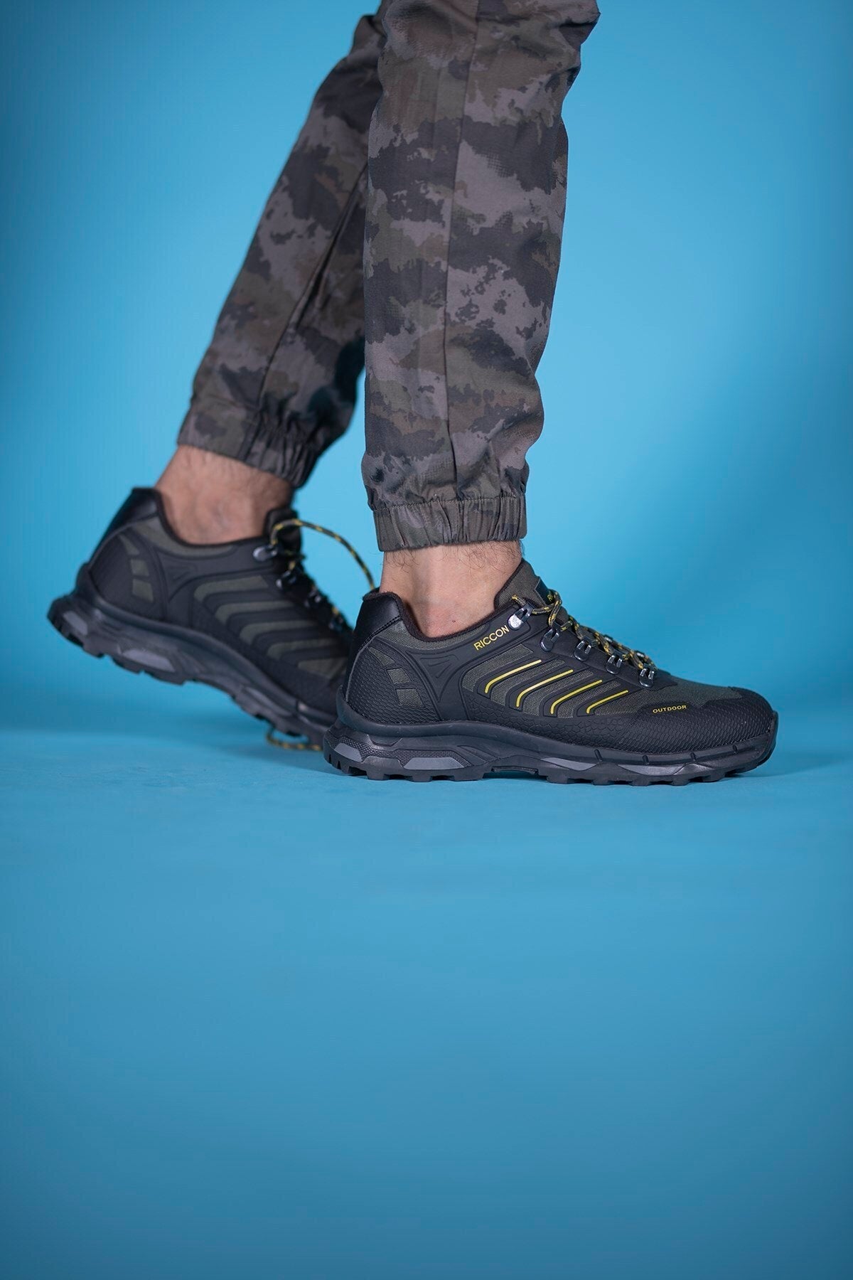 Khaki Unisex 3d Rubber Trekking Shoes 00128060