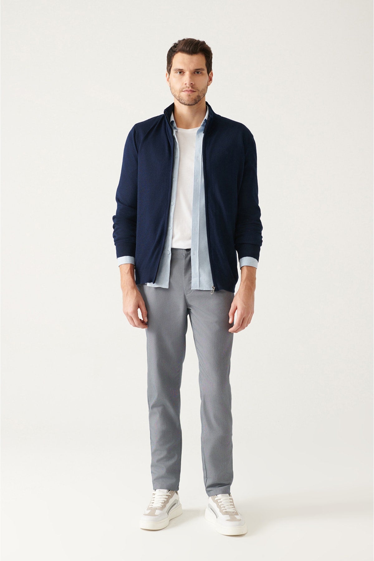 Men's navy blue woolen basic cardigan E005018