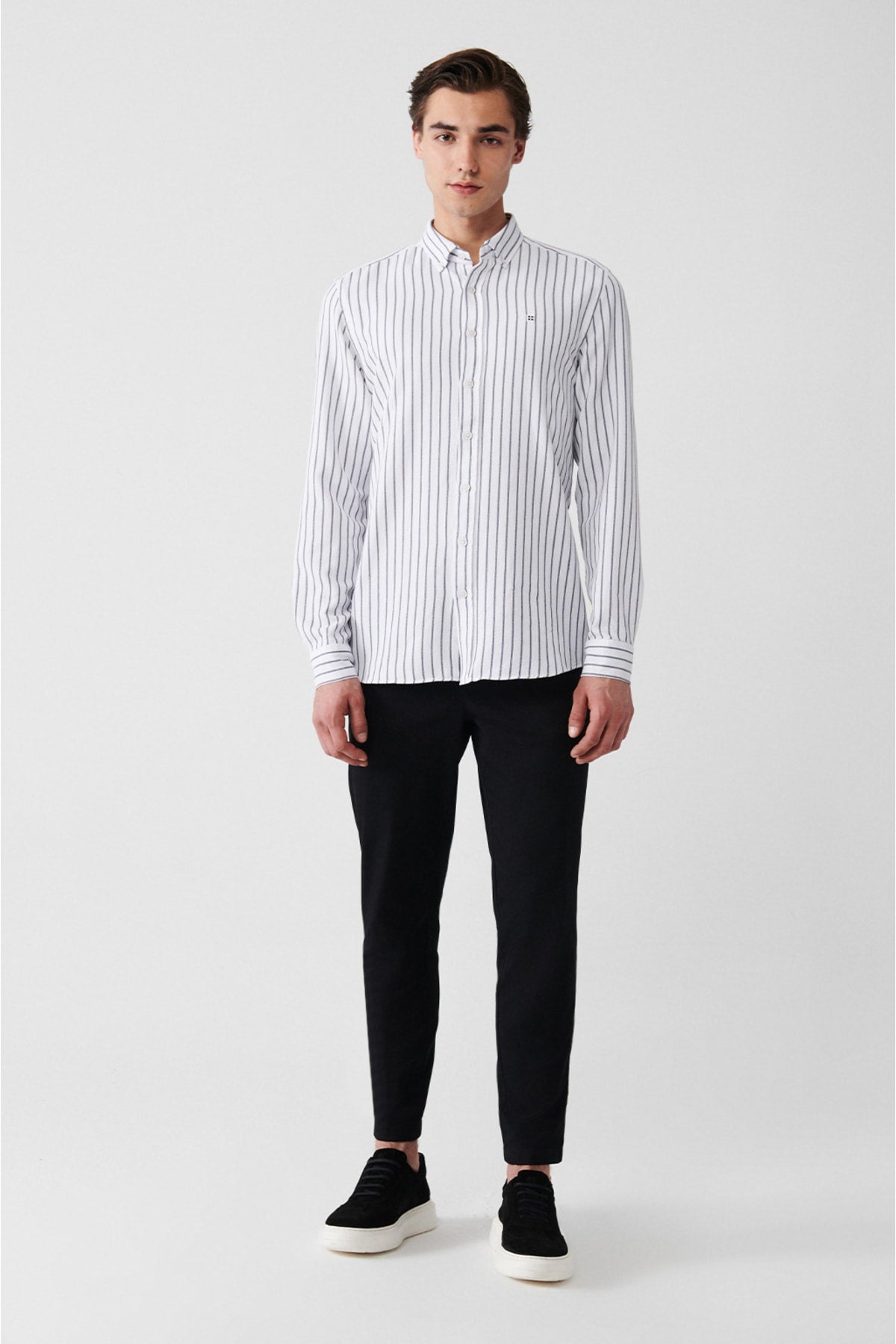 Men's white easy ironable striped slim fit shirt A31y2063