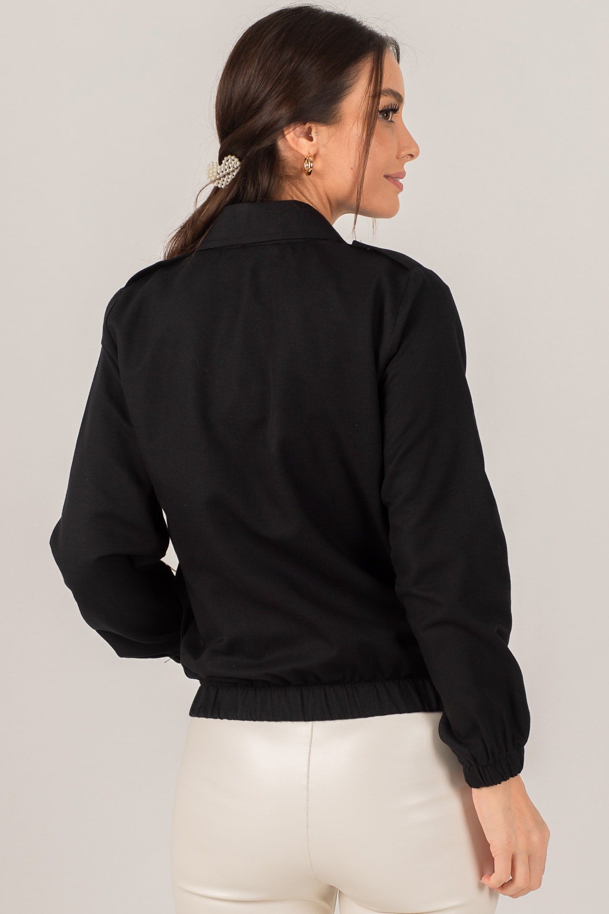 Female black front zipper gabardin coat ARM-22K001068