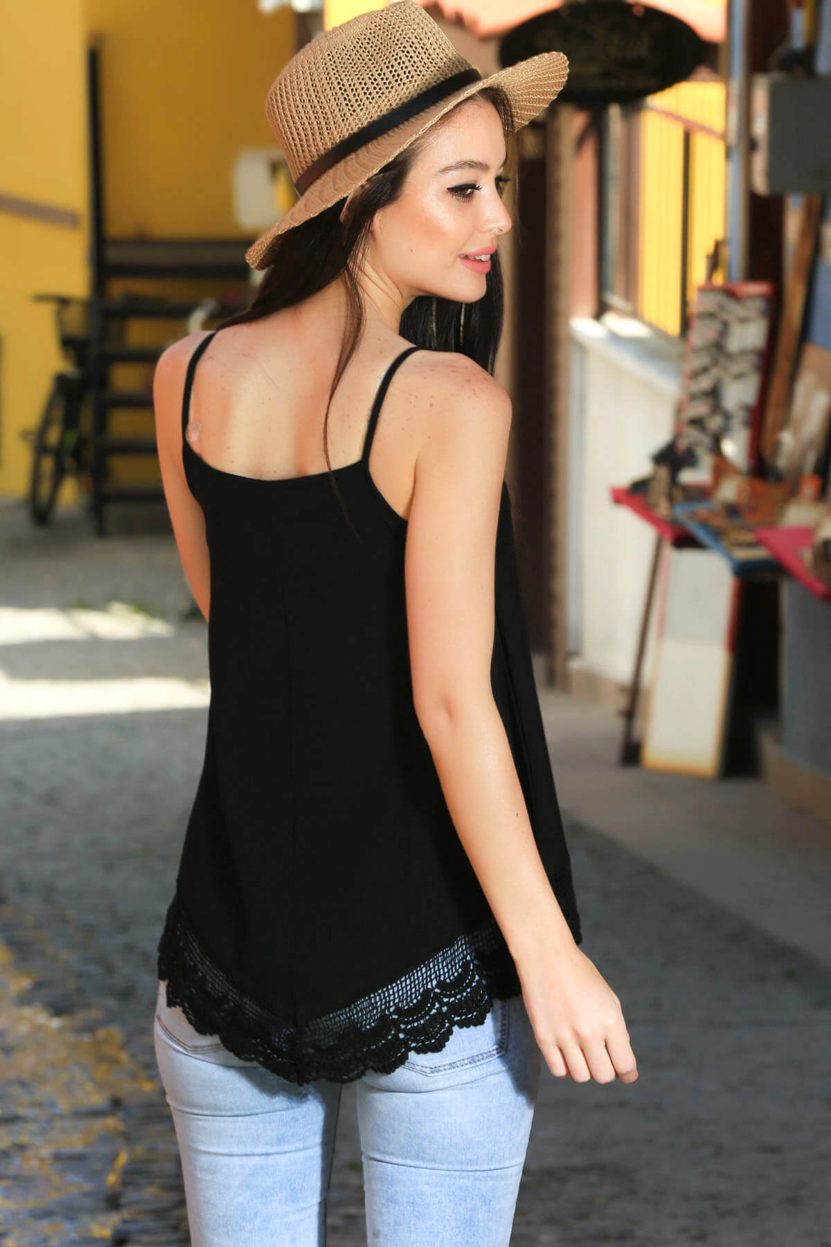 Women's Black Skirt Lace Hang Blouse Arm-17y00038