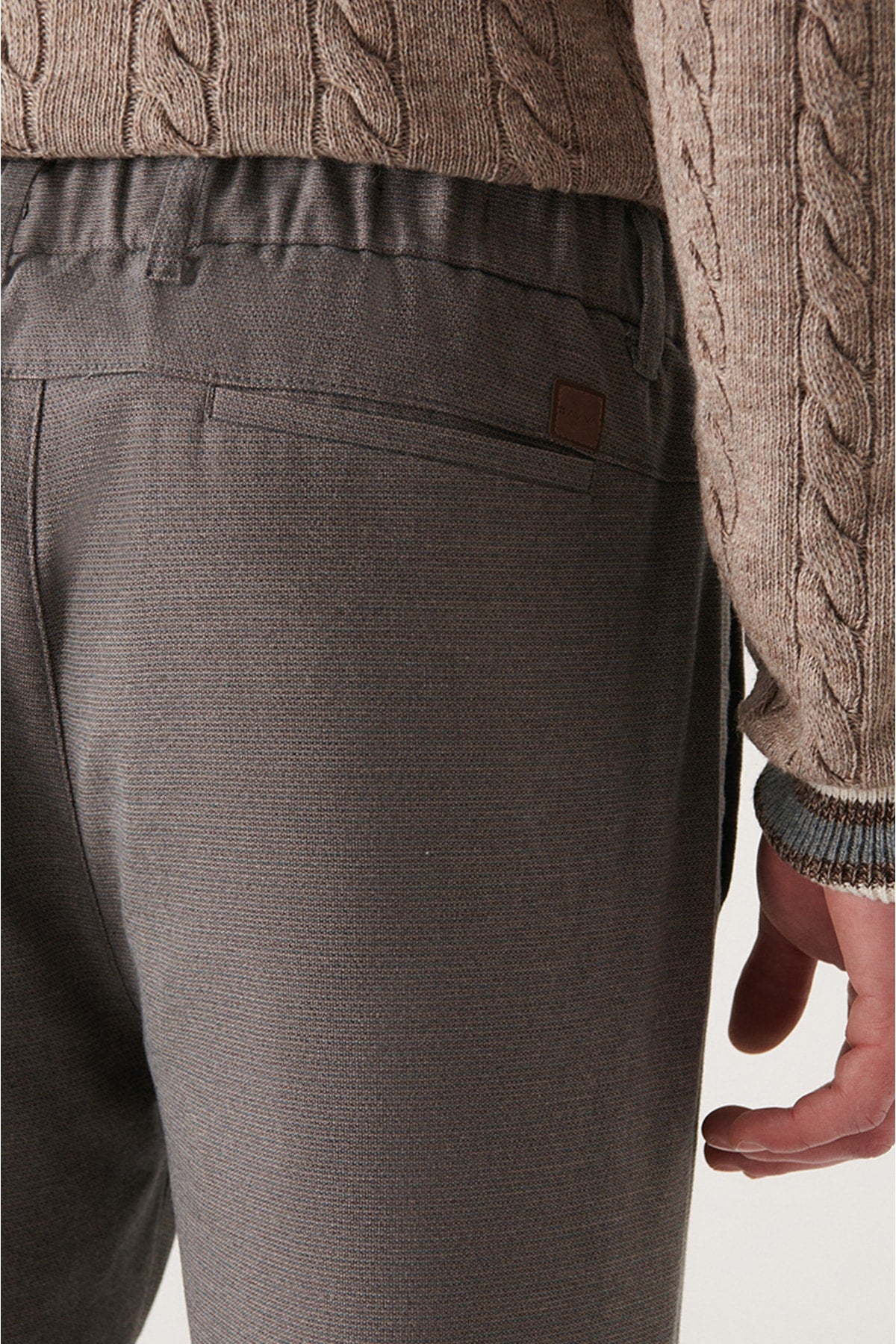 Men's Gray Waist Relaxed Fit Chino Pants A22y3036