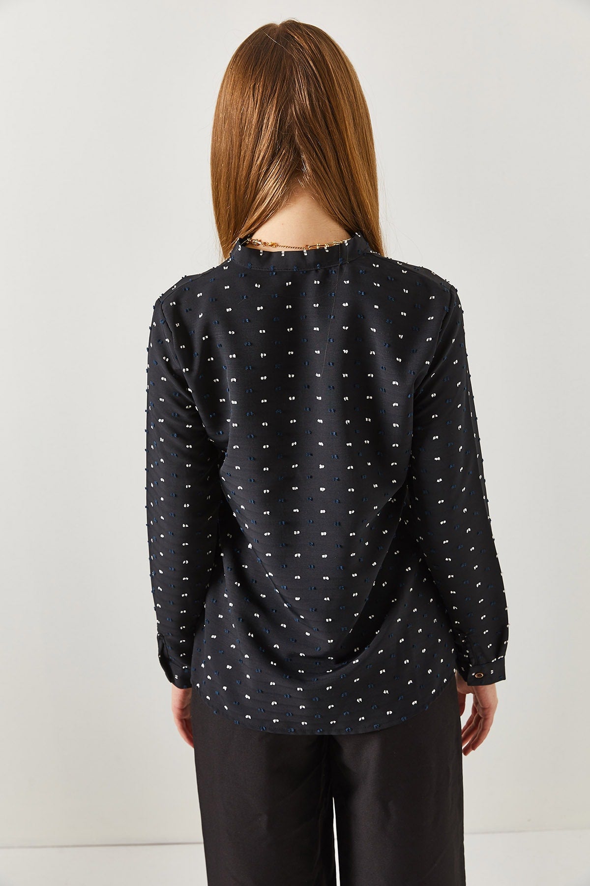 Female black collar connected patterned shirt ARM-221183